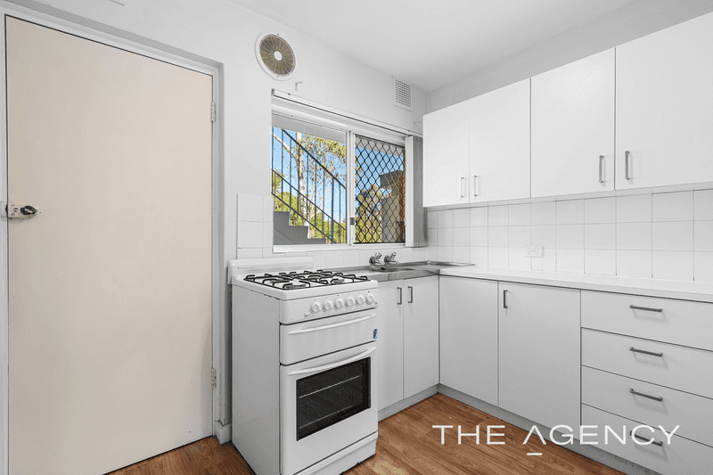 11/4 Minora Place, Rivervale, WA 6103