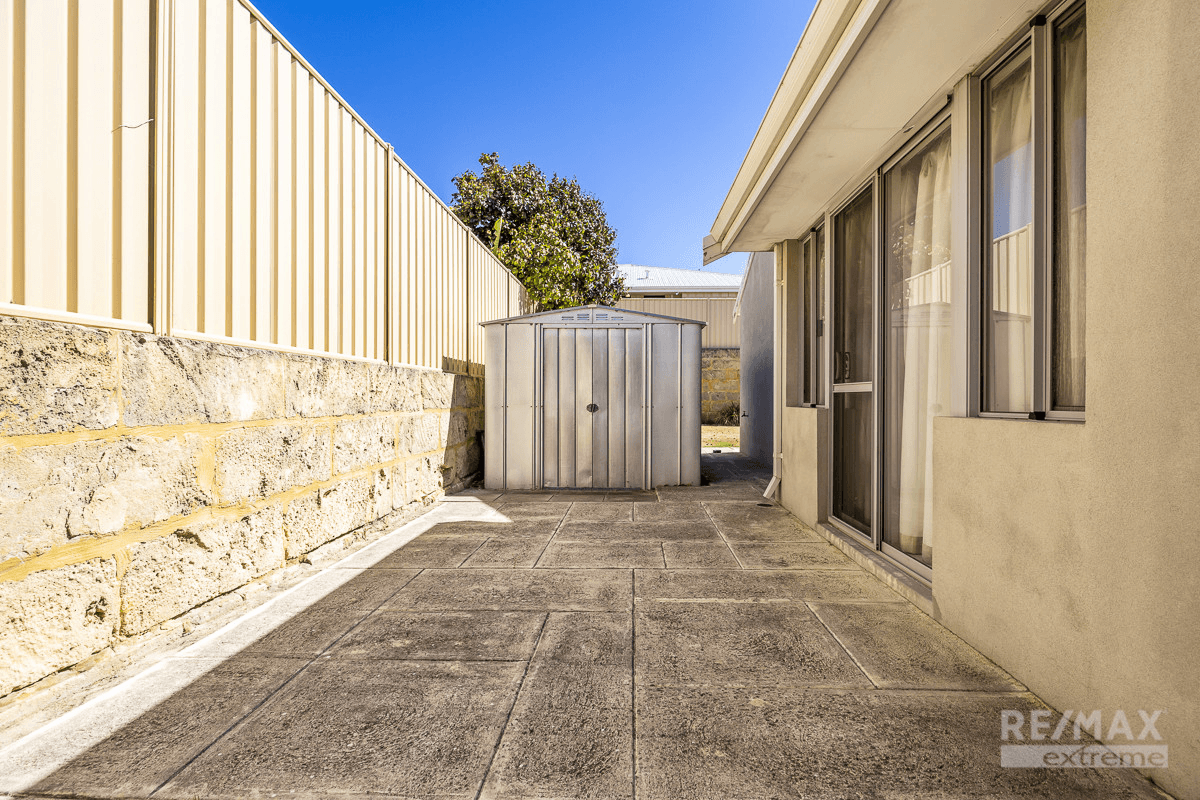 60 Hampshire Drive, Jindalee, WA 6036