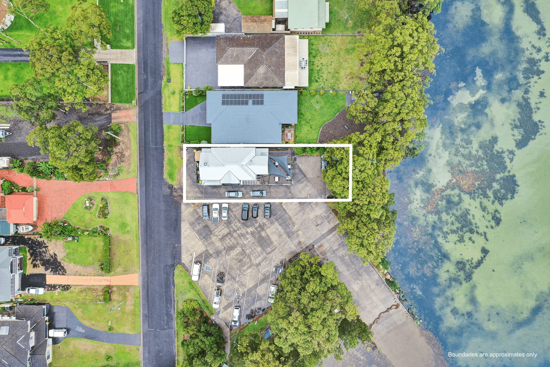 4 Island Point Road, ST GEORGES BASIN, NSW 2540