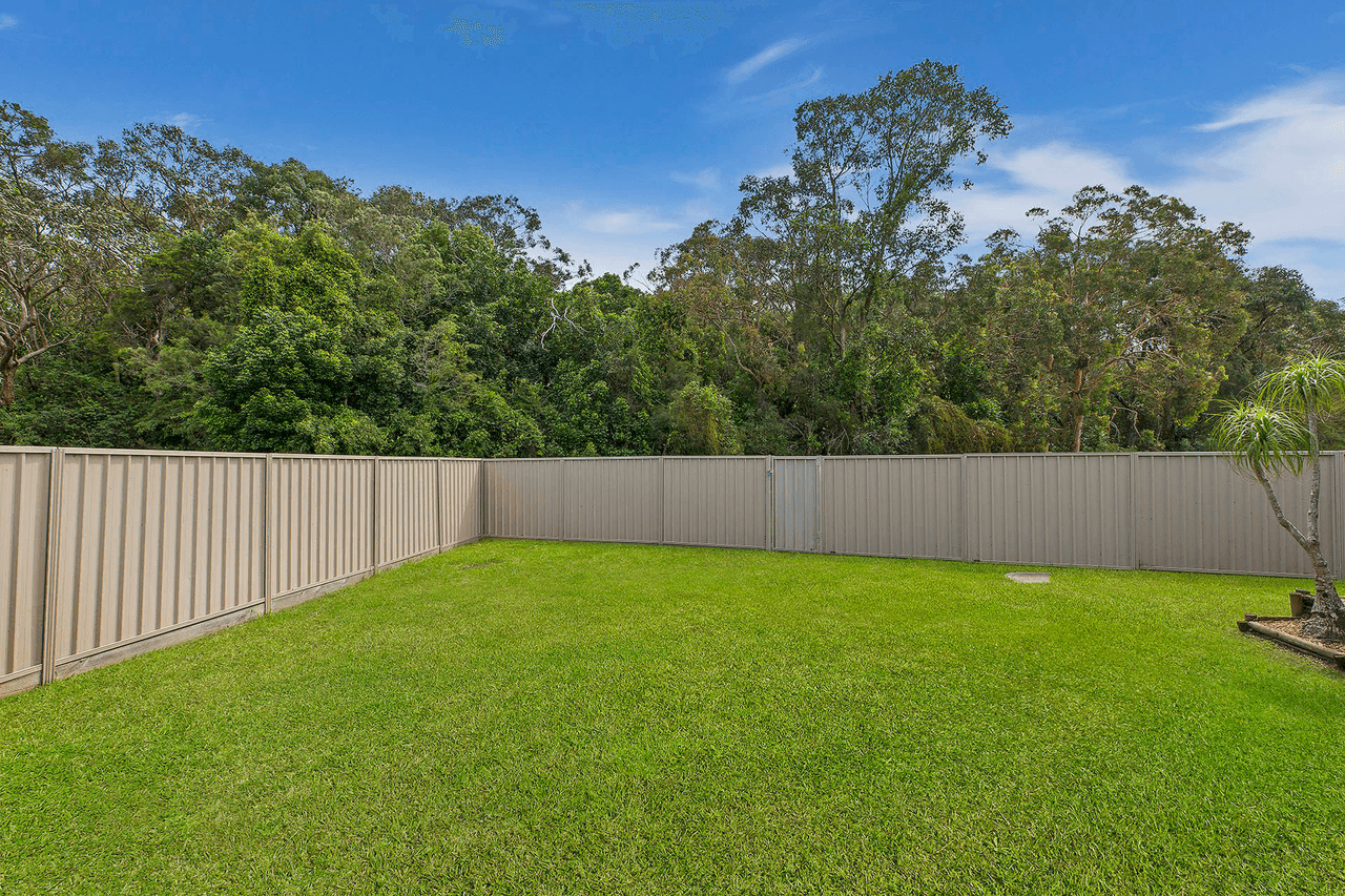 15 Vaughan Close, KILLARNEY VALE, NSW 2261