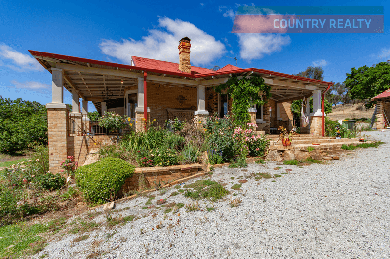 55 Refractory Road, Clackline, WA 6564