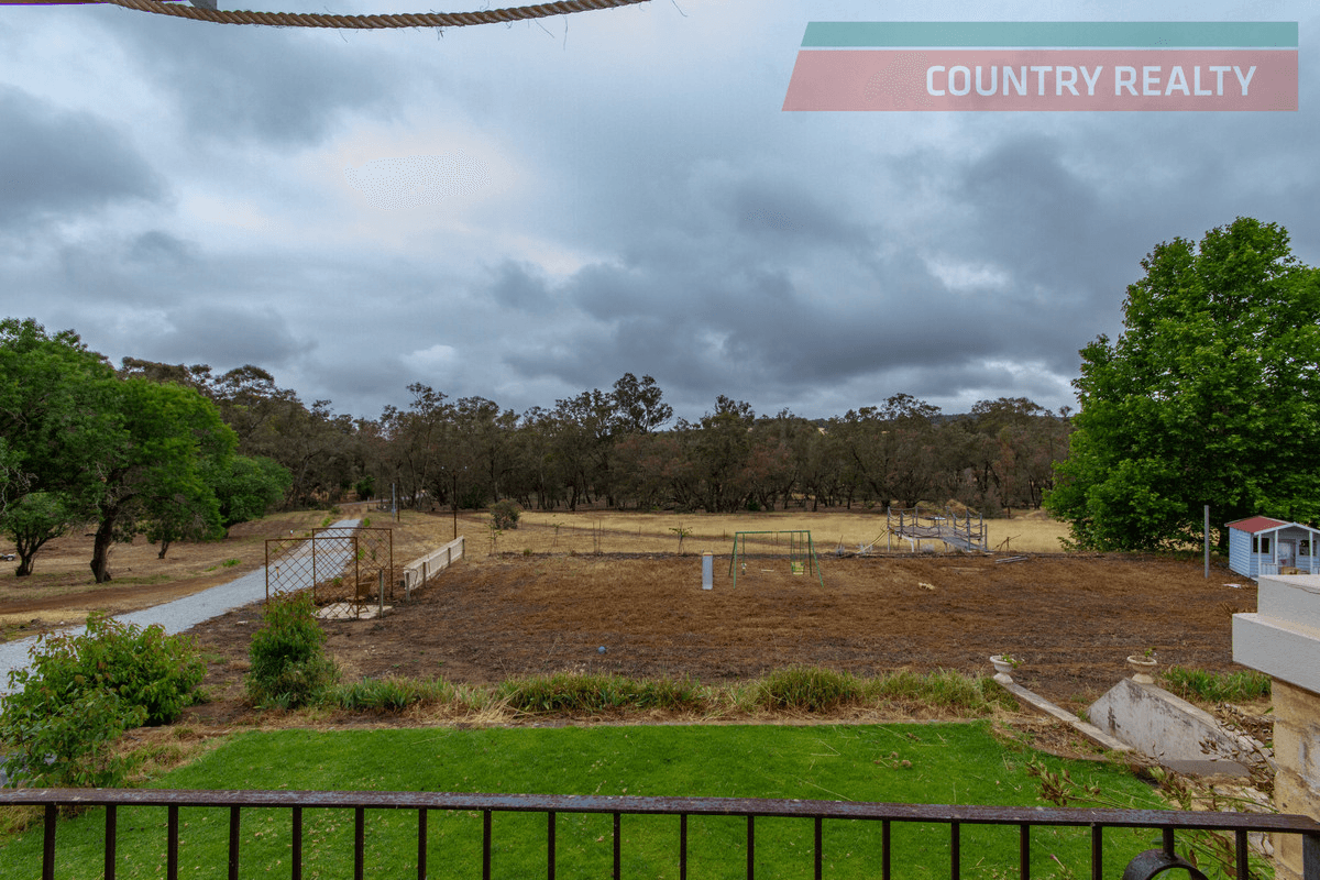 55 Refractory Road, Clackline, WA 6564