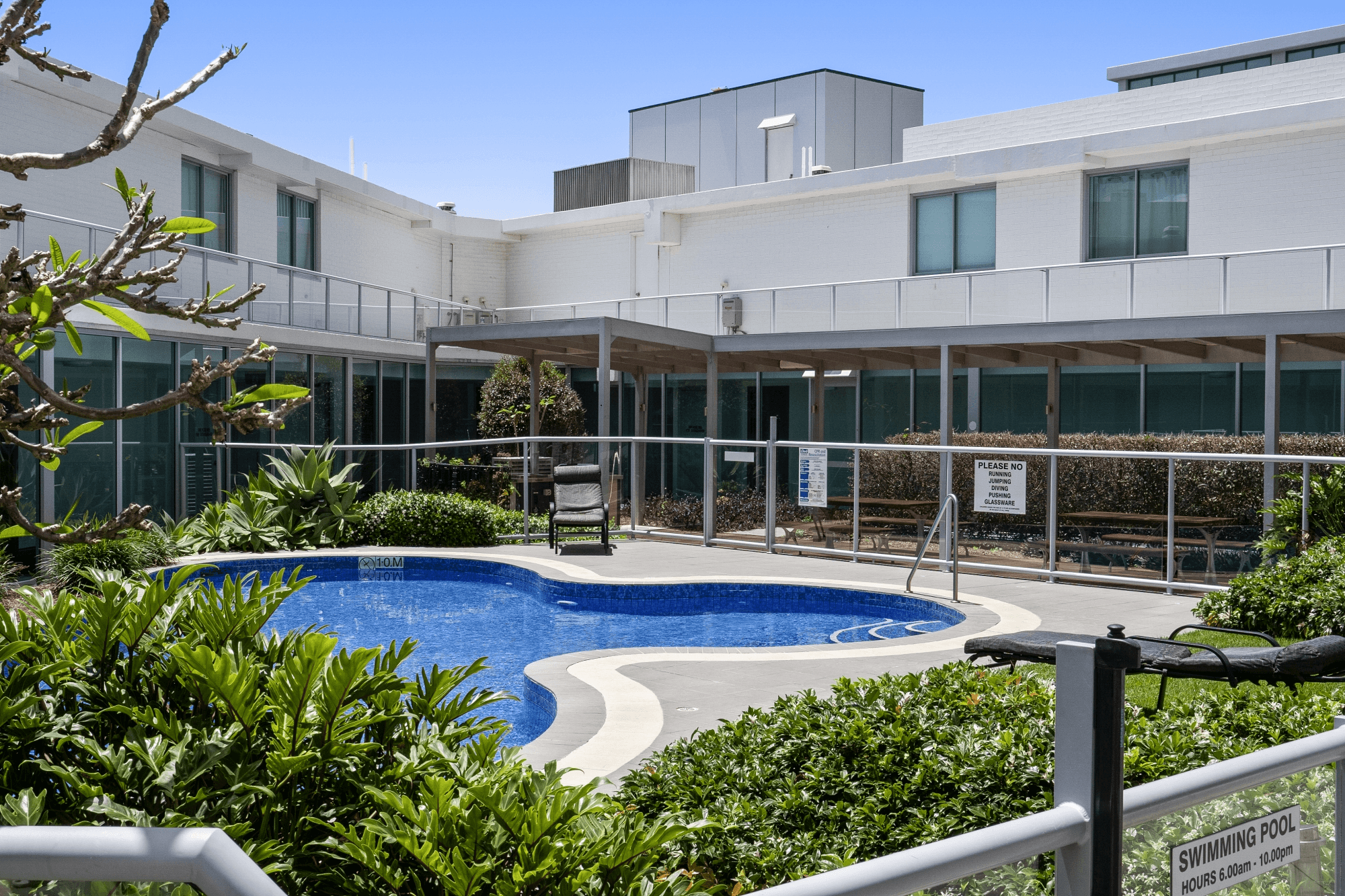 702/1 Como Crescent, SOUTHPORT, QLD 4215