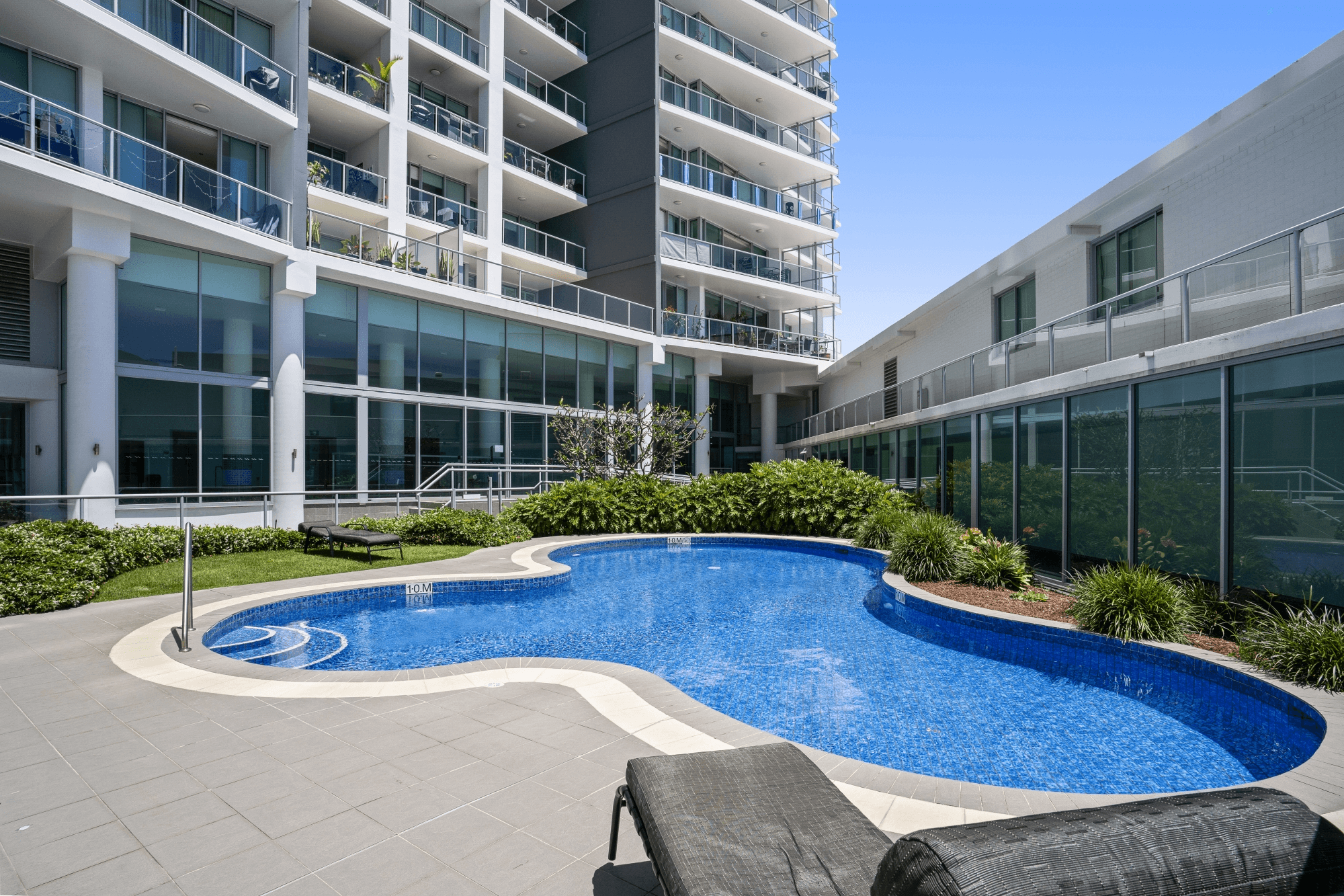 702/1 Como Crescent, SOUTHPORT, QLD 4215