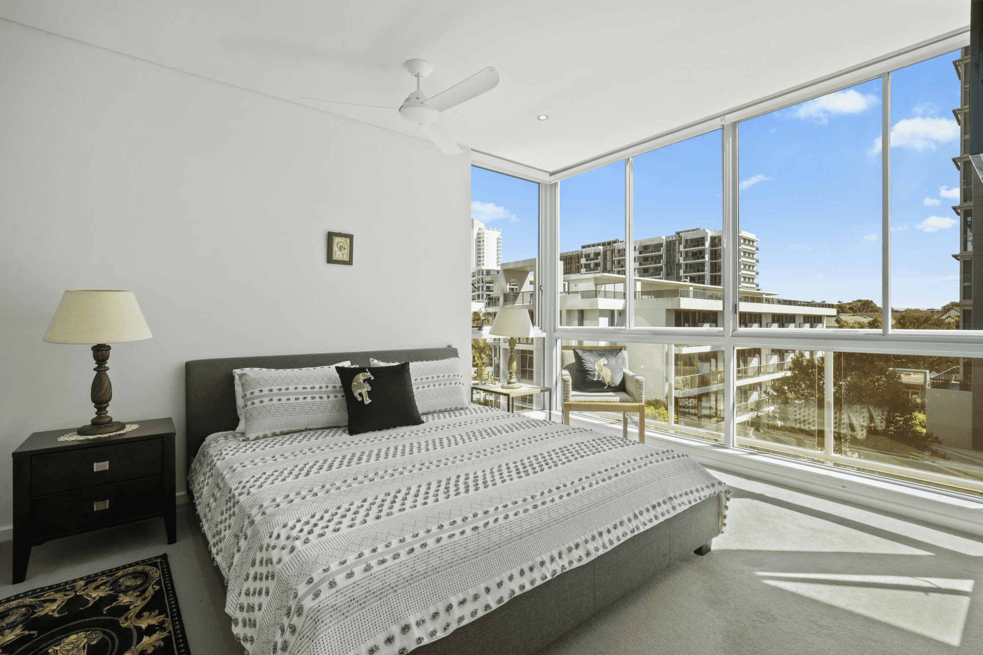 702/1 Como Crescent, SOUTHPORT, QLD 4215