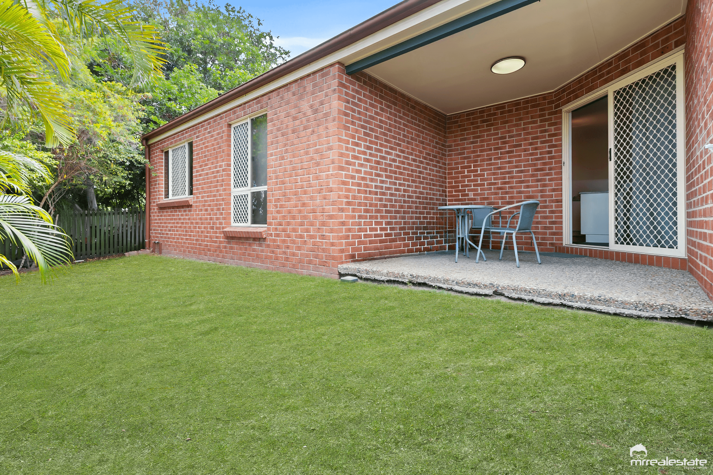 2/5 Protea Avenue, Norman Gardens, QLD 4701