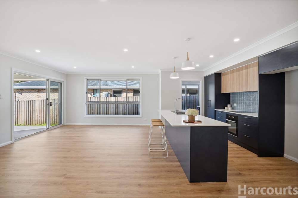 31 Strathallan Terrace, Thrumster, NSW 2444
