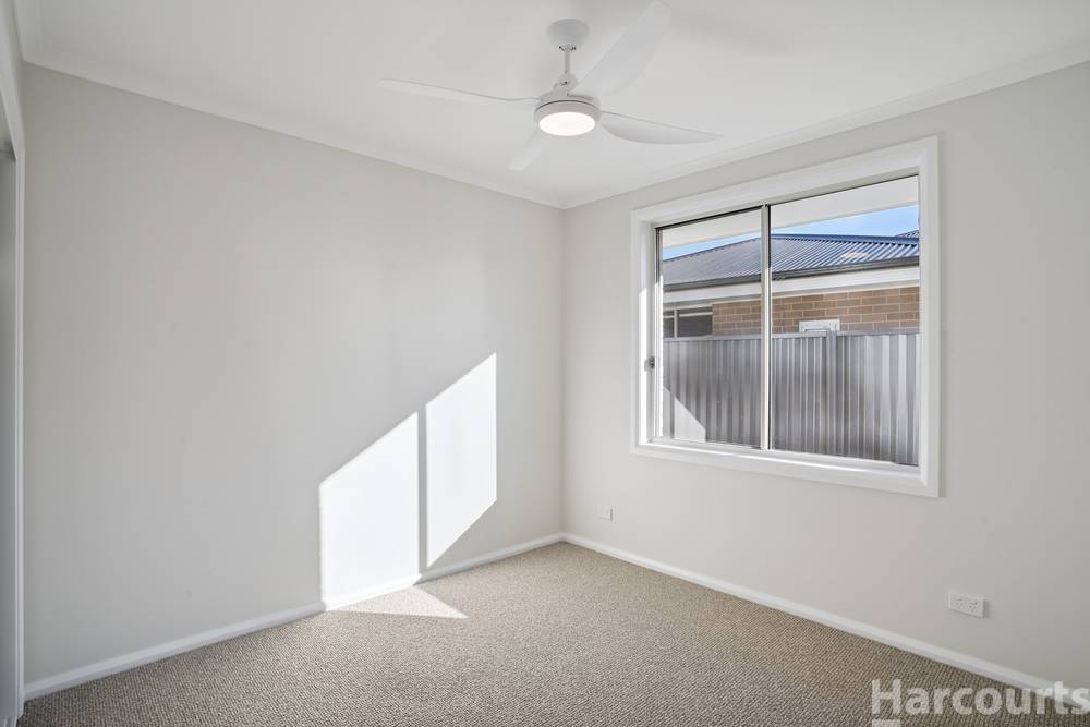 31 Strathallan Terrace, Thrumster, NSW 2444