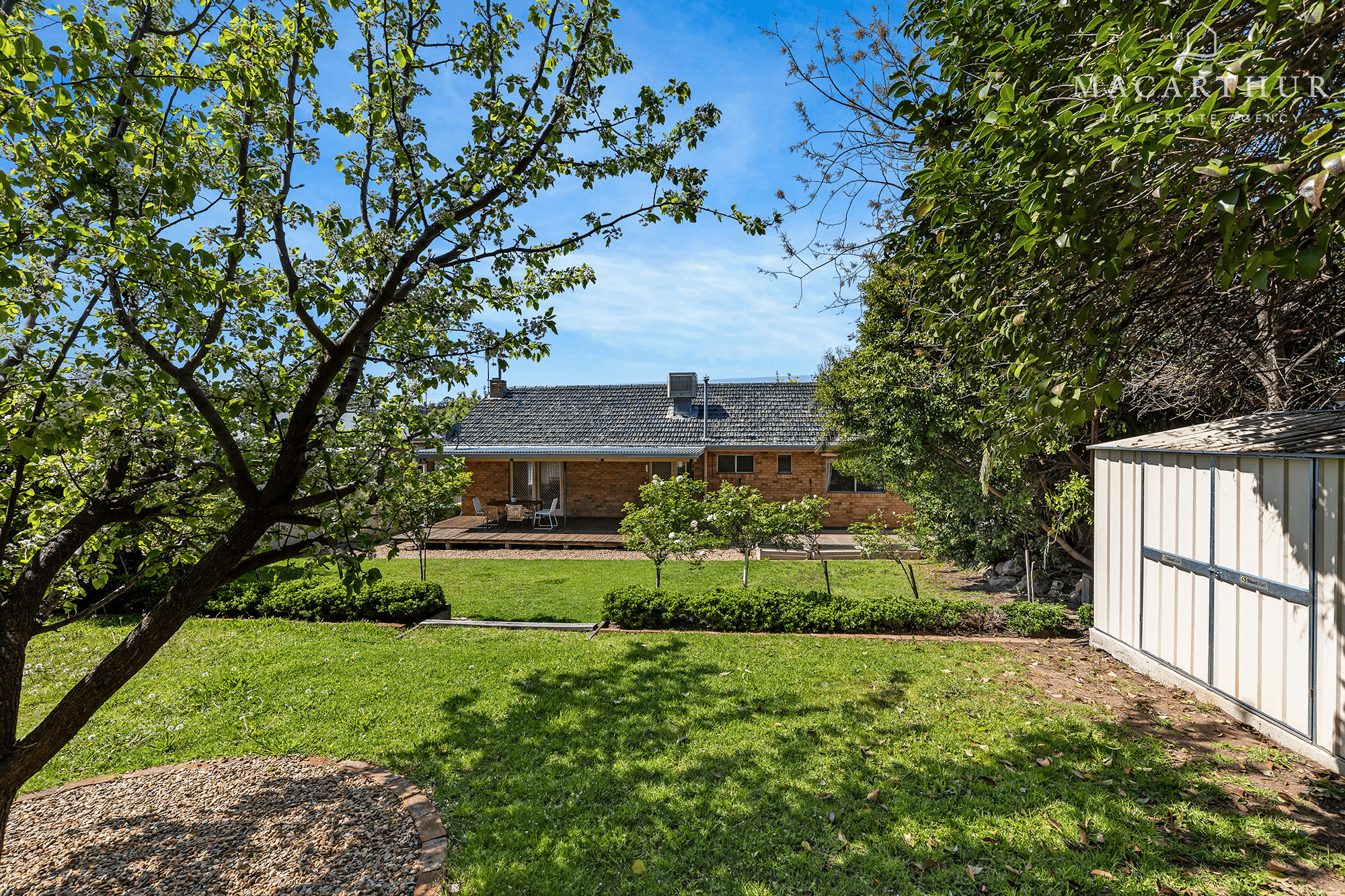 190 Lake Albert Road, Kooringal, NSW 2650