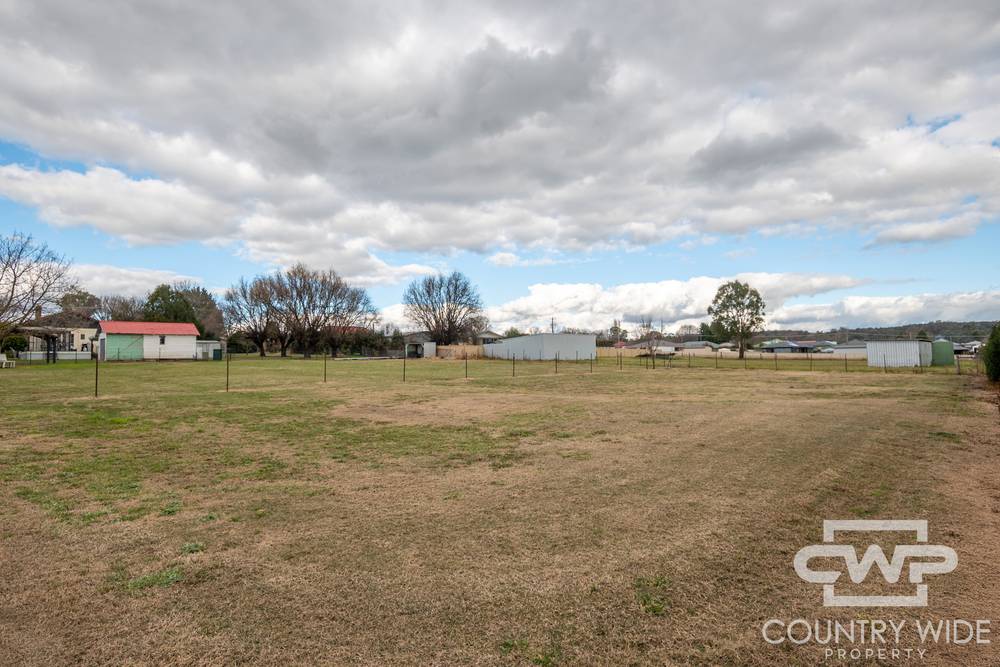 Meade Street, GLEN INNES, NSW 2370