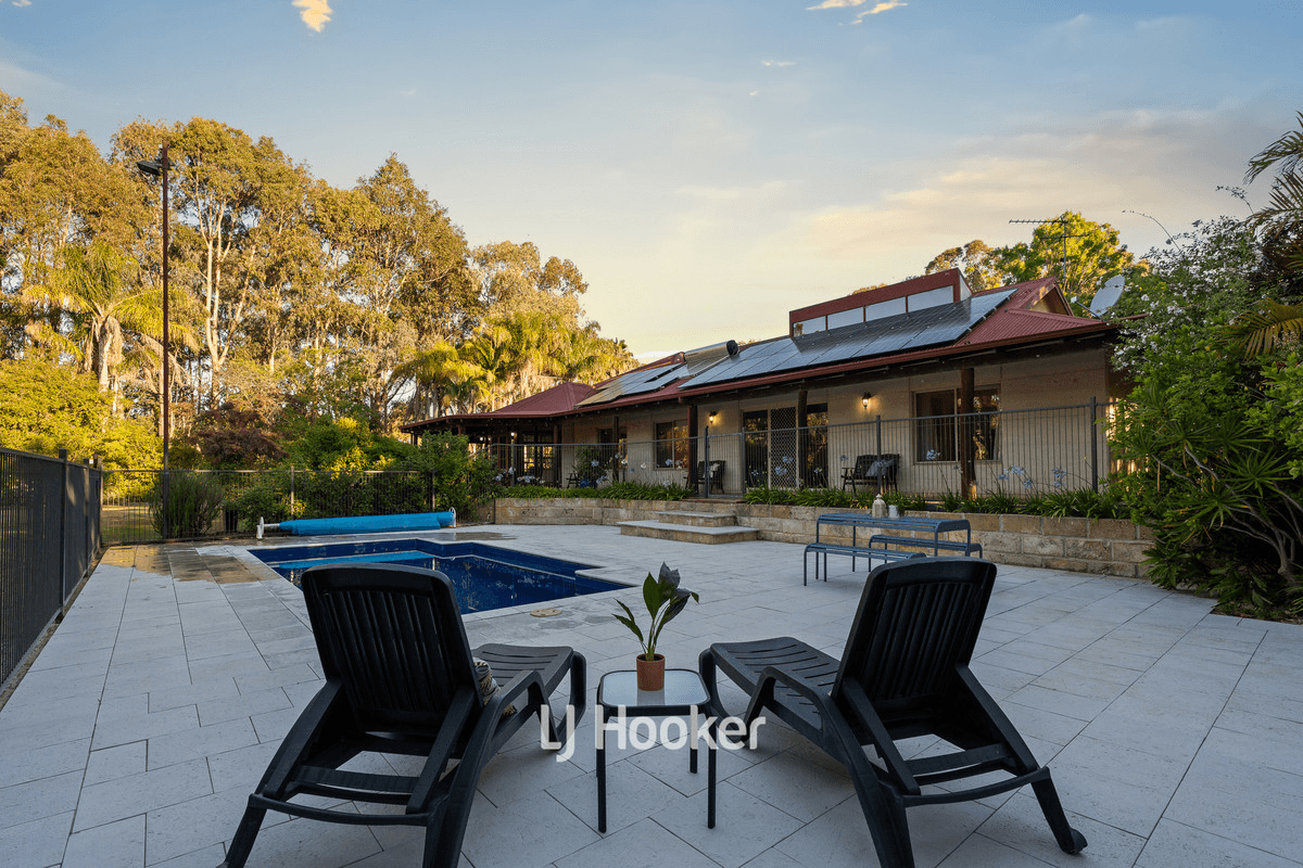 22 Myrtle Vale, YOONGARILLUP, WA 6280