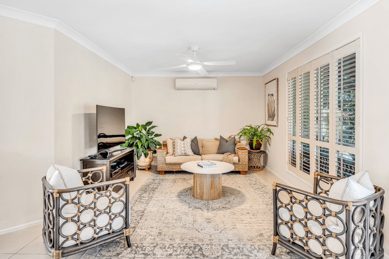 6 Winton Crescent, MURARRIE, QLD 4172