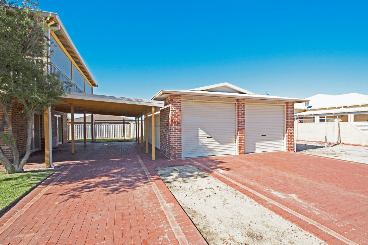 17 Coubrough Place, JURIEN BAY, WA 6516