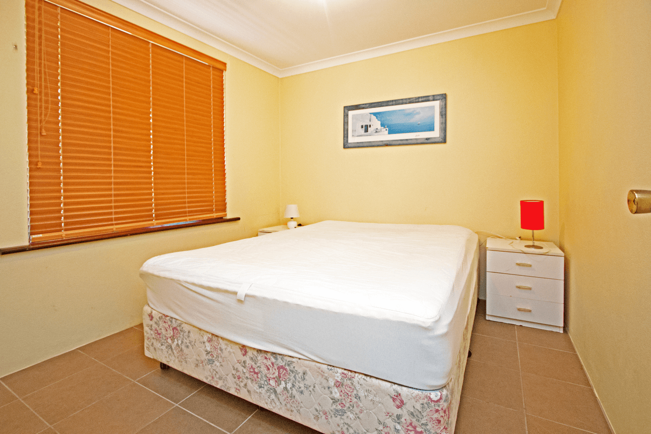 17 Coubrough Place, JURIEN BAY, WA 6516