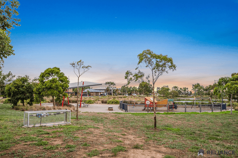 21 Balcombe Drive, Manor Lakes, VIC 3024