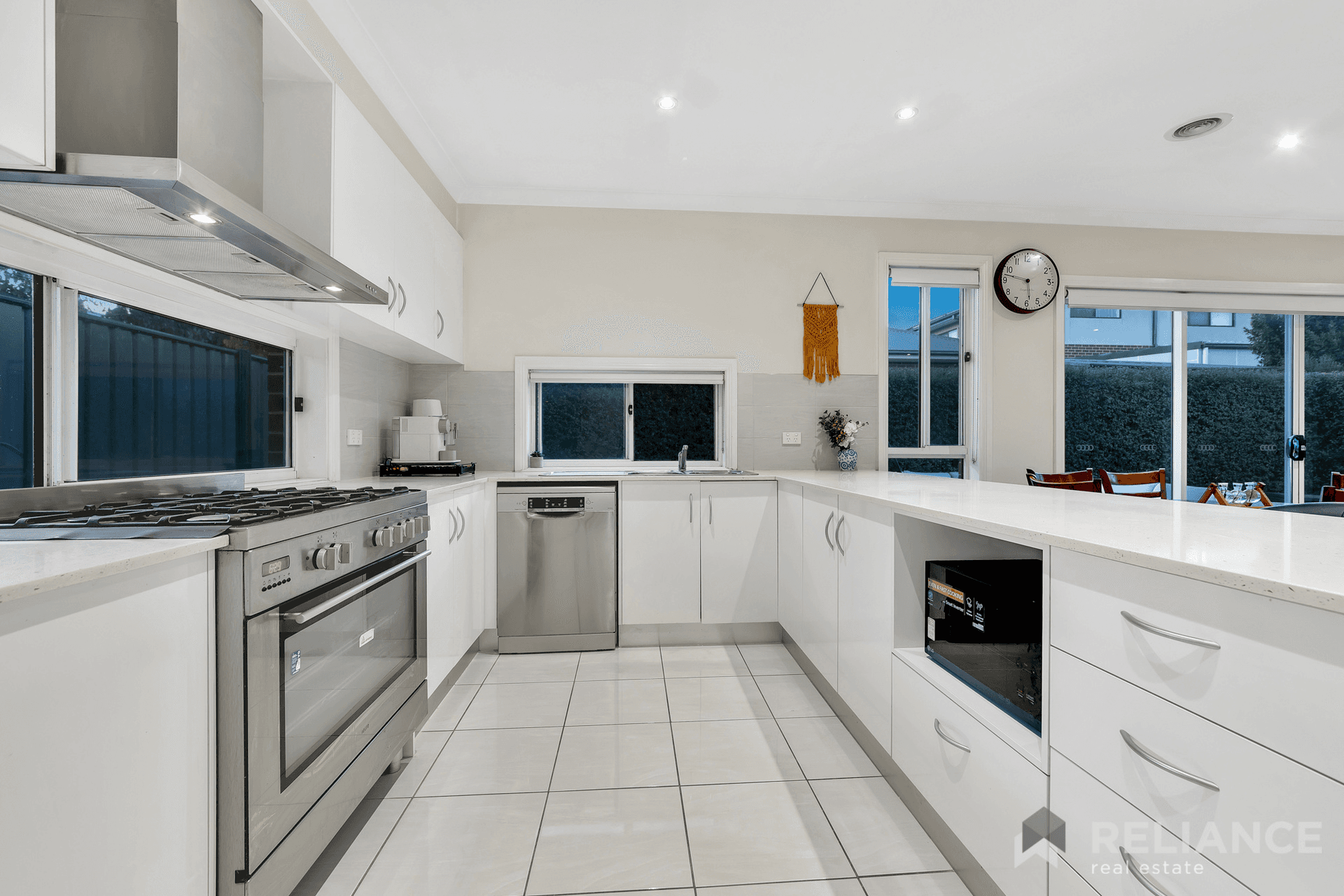 32 Vetiver Avenue, Truganina, VIC 3029
