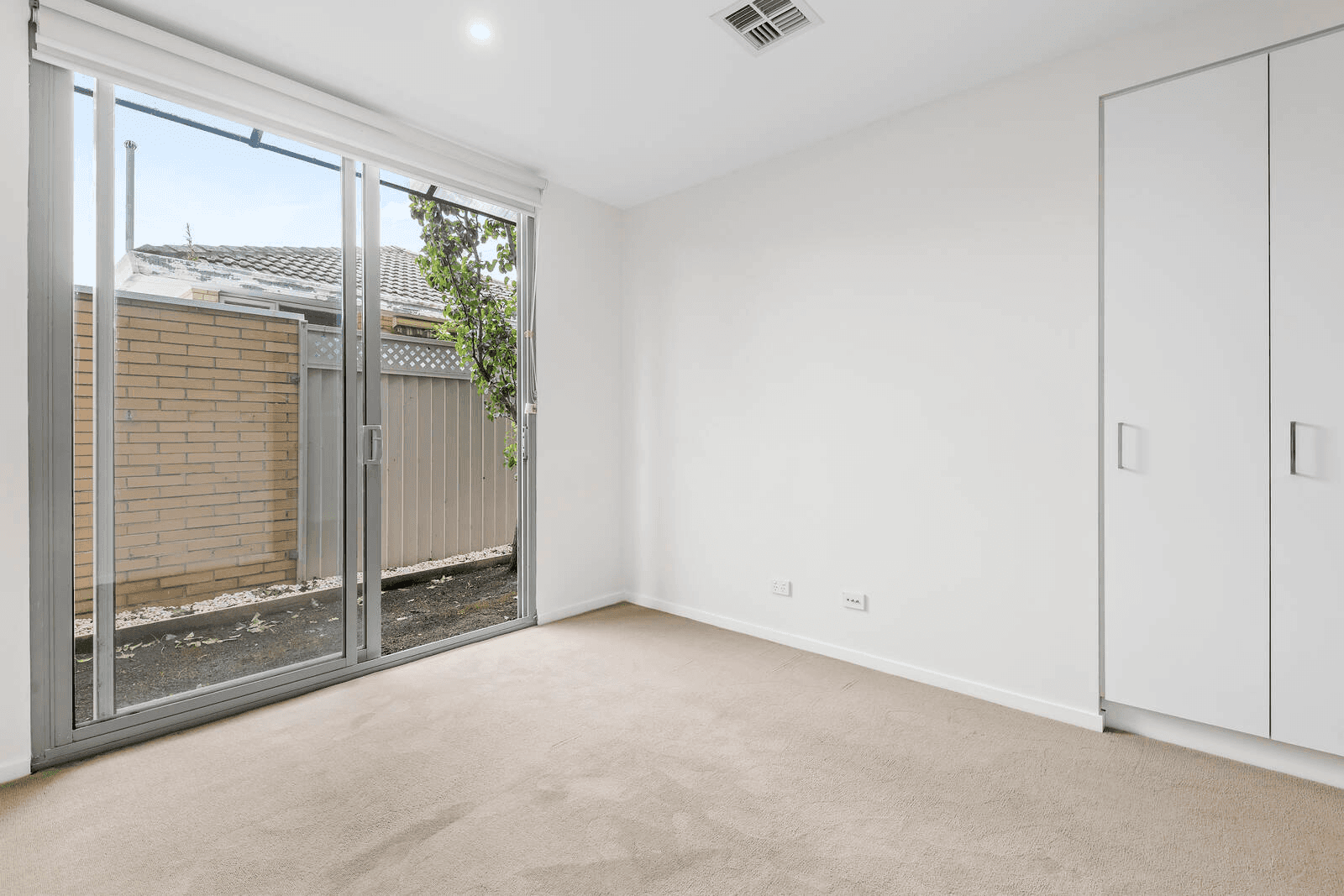 9/927-929 Doncaster  Road, DONCASTER EAST, VIC 3109