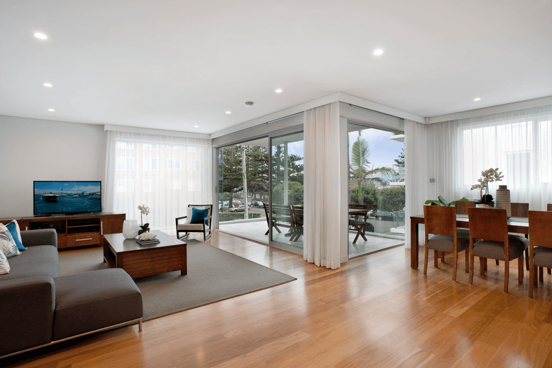 4a Monash Parade, Dee Why, NSW 2099