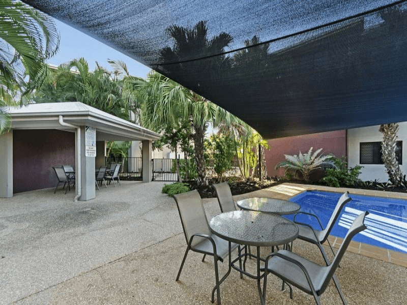 100 Ninth Ave, Railway Estate, QLD 4810