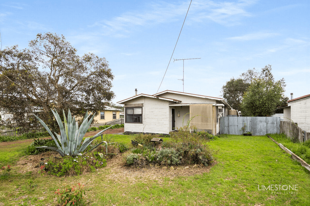 7 Coombe Street, NANGWARRY, SA 5277