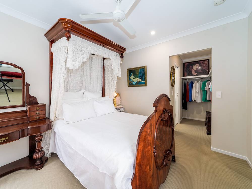 8 Gull Way, URANGAN, QLD 4655