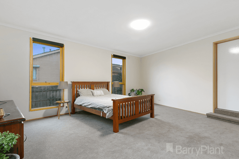 35  Dumfries Way, Wantirna, VIC 3152