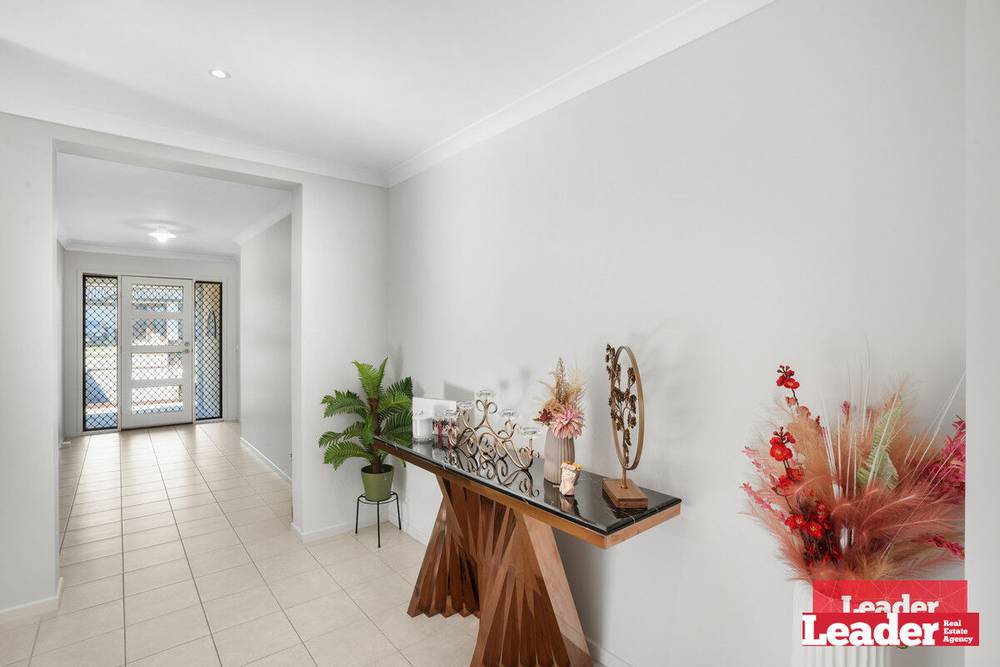 7 Whispering Circuit, Kilmore, VIC 3764