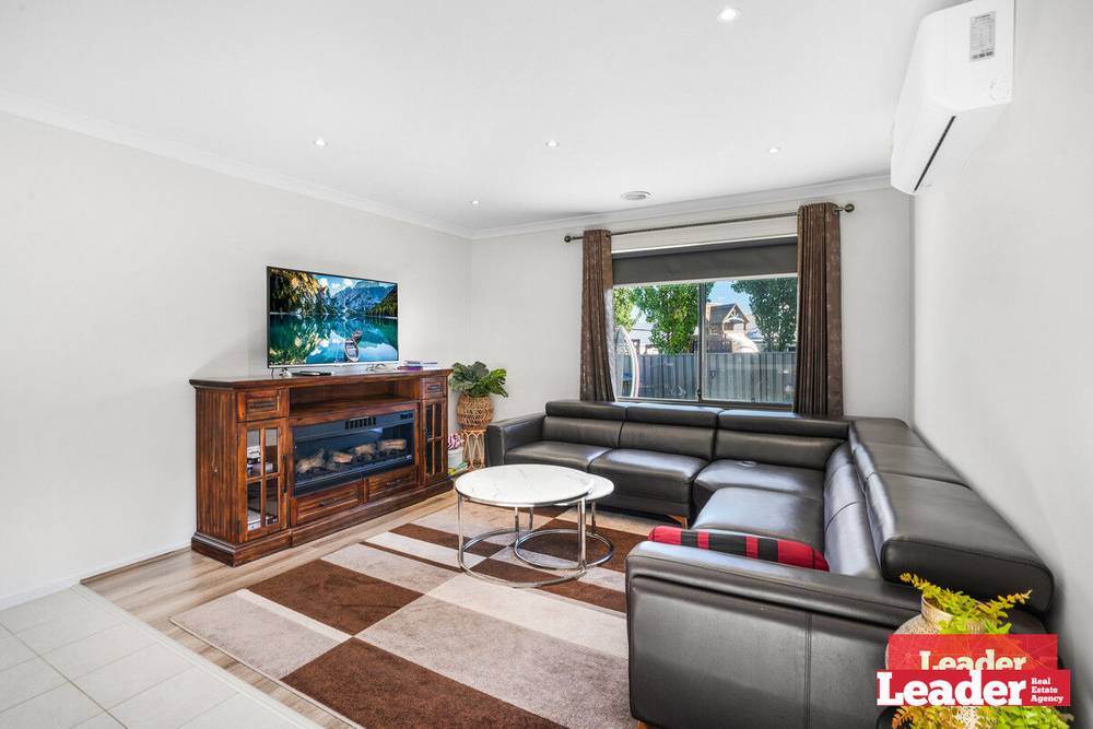 7 Whispering Circuit, Kilmore, VIC 3764