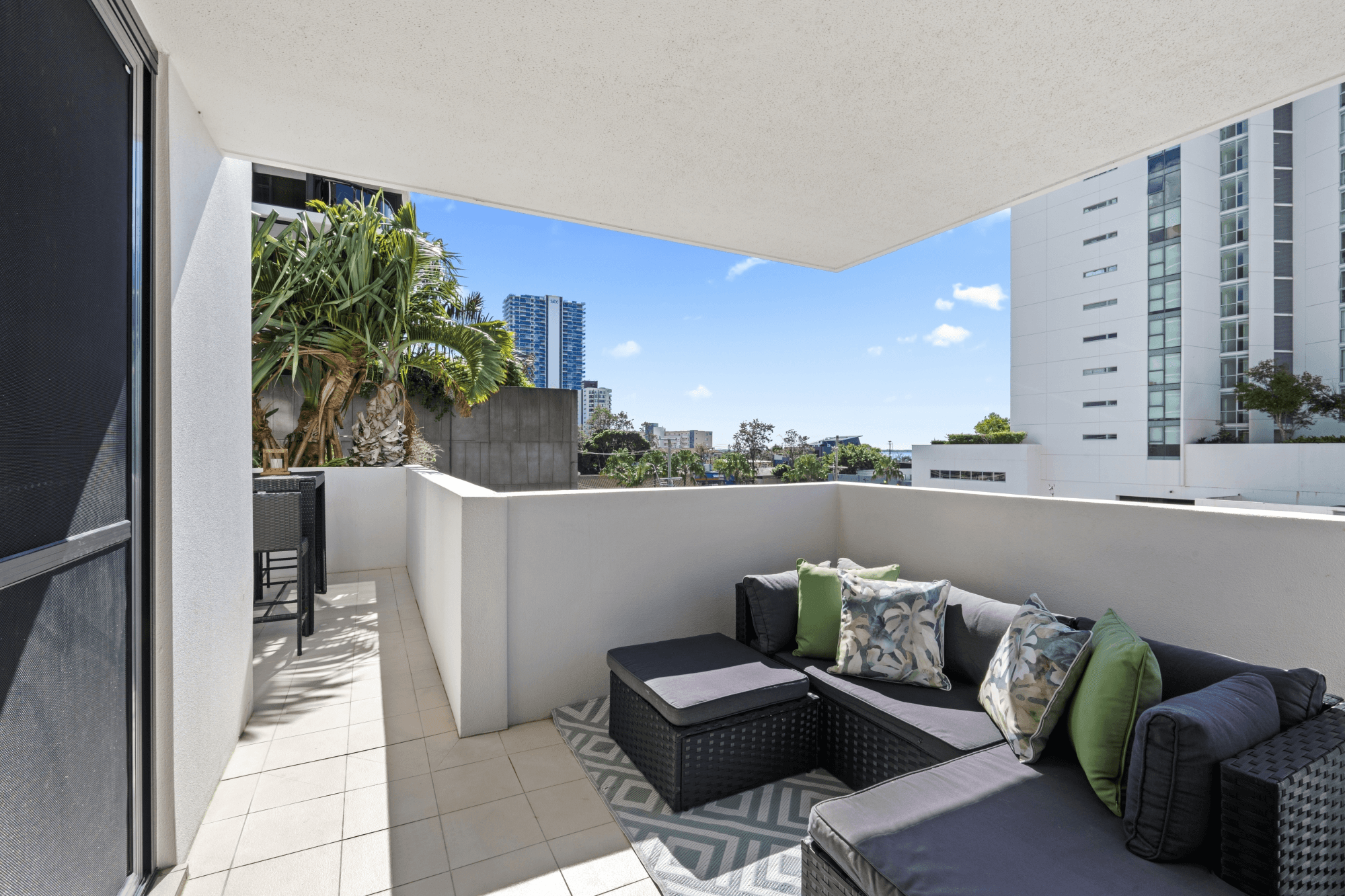 102/133 Scarborough Street, SOUTHPORT, QLD 4215