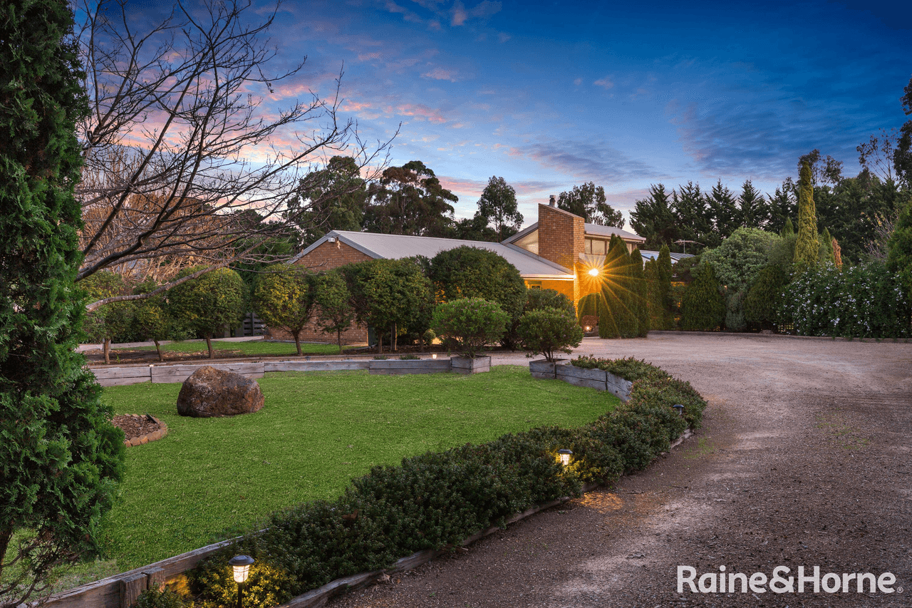 35 Bolithos Road, RIDDELLS CREEK, VIC 3431