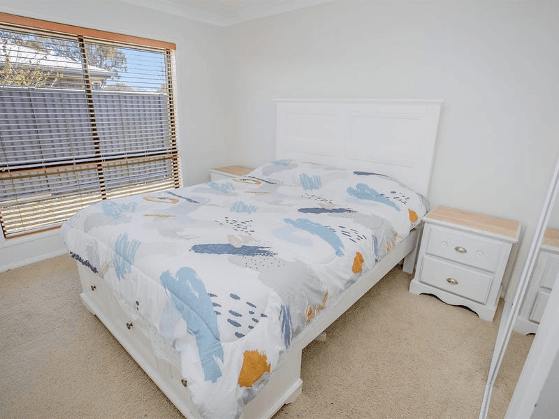 55 Sommerfeld Crescent, CHINCHILLA, QLD 4413