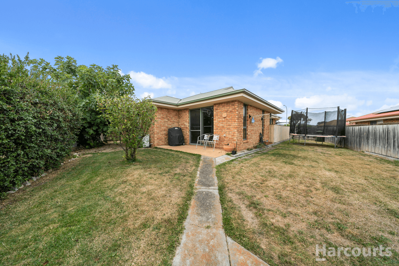 11 Parsonage Place, ROKEBY, TAS 7019