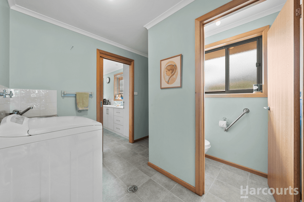 11 Parsonage Place, ROKEBY, TAS 7019