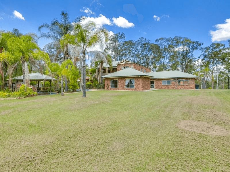 16-28 Reggie Drive, GREENBANK, QLD 4124