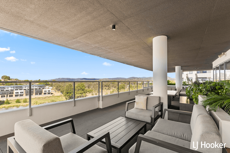 243/325 Anketell Street, GREENWAY, ACT 2900