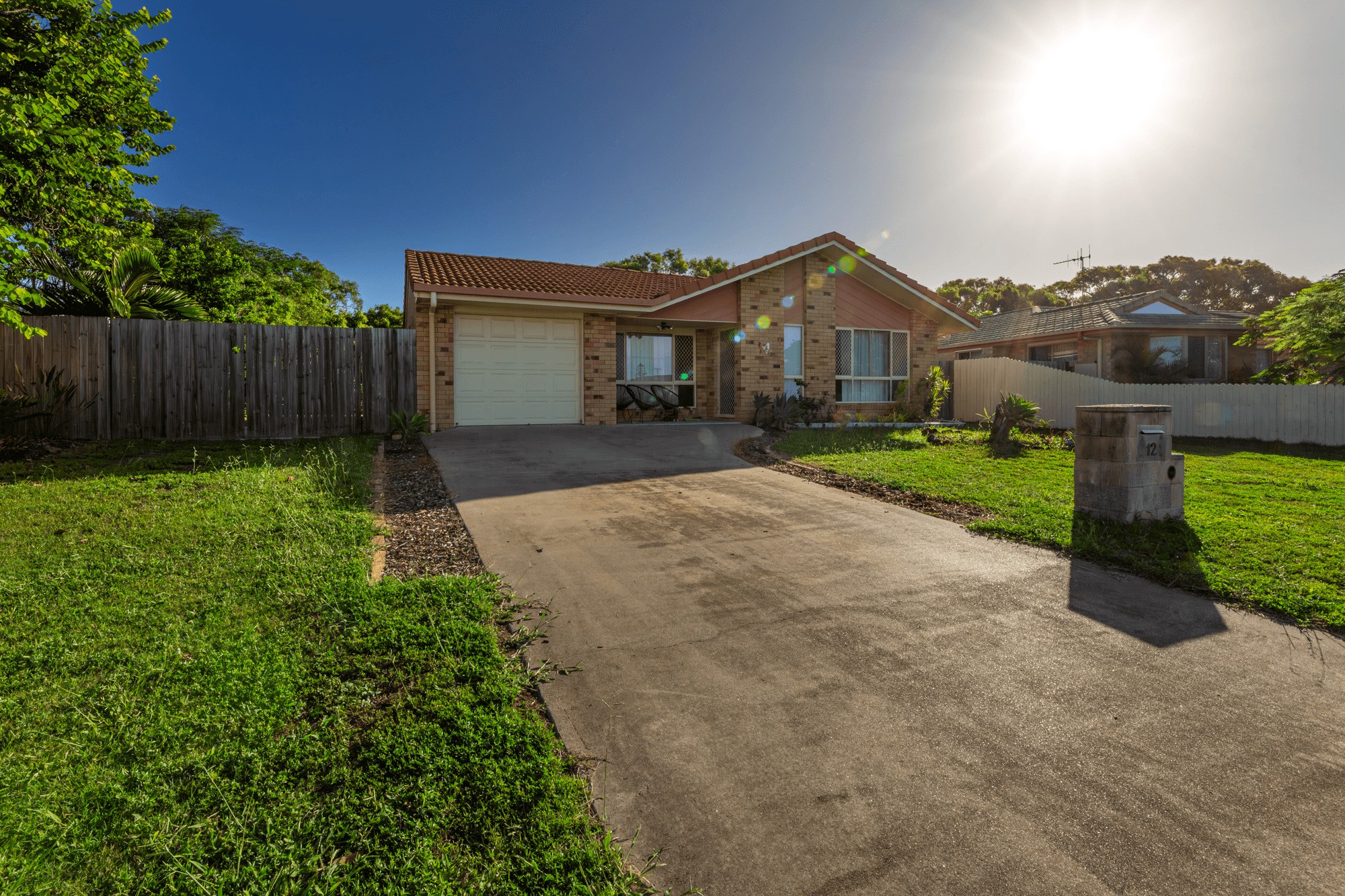 12 Amronel Close, INNES PARK, QLD 4670