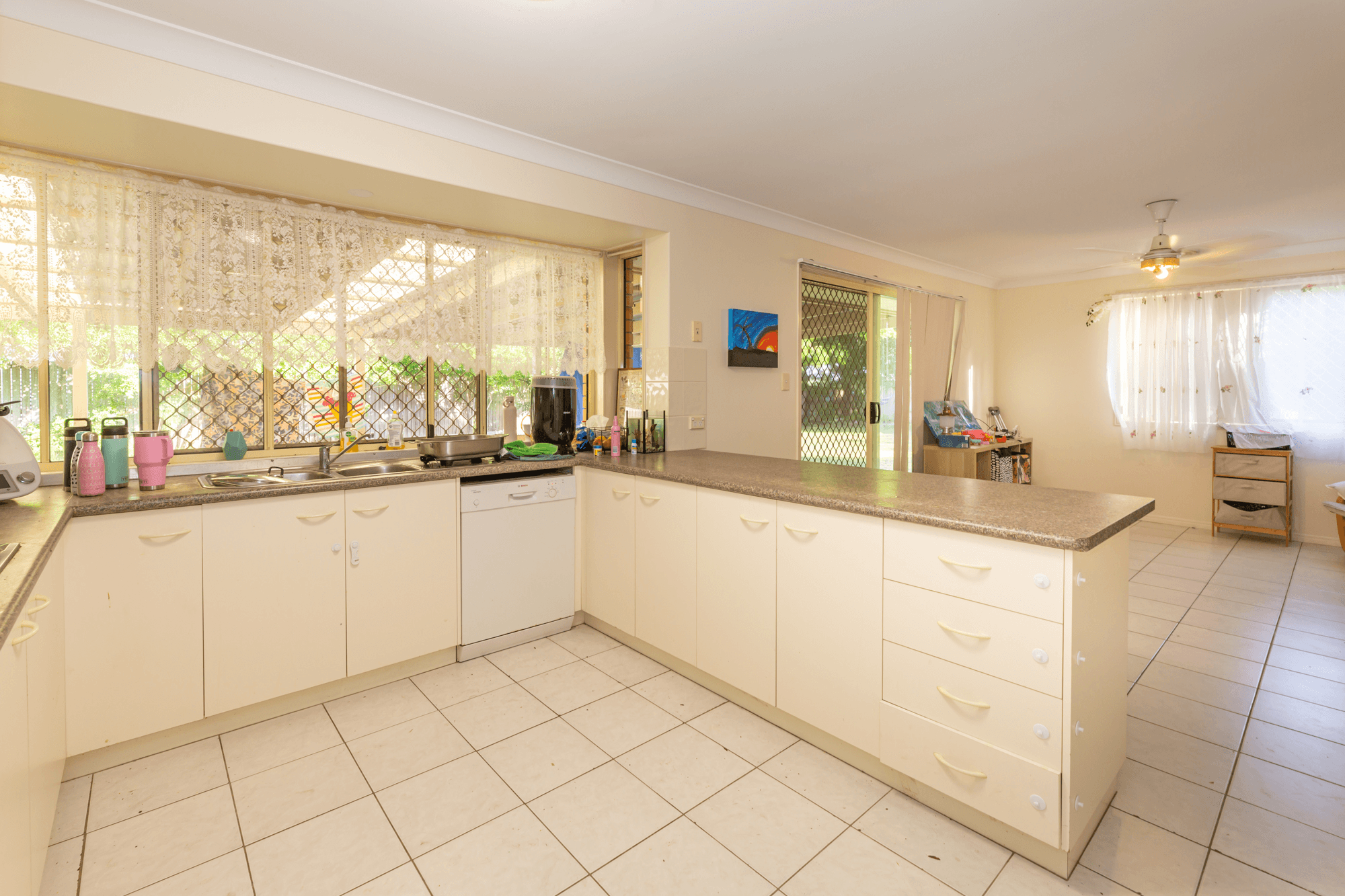 12 Amronel Close, INNES PARK, QLD 4670