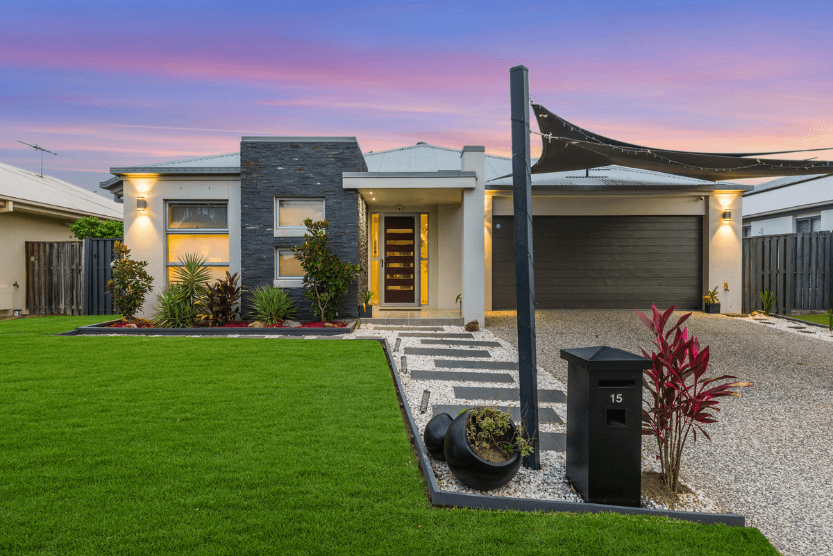 15 Daylesford Circuit, ORMEAU, QLD 4208