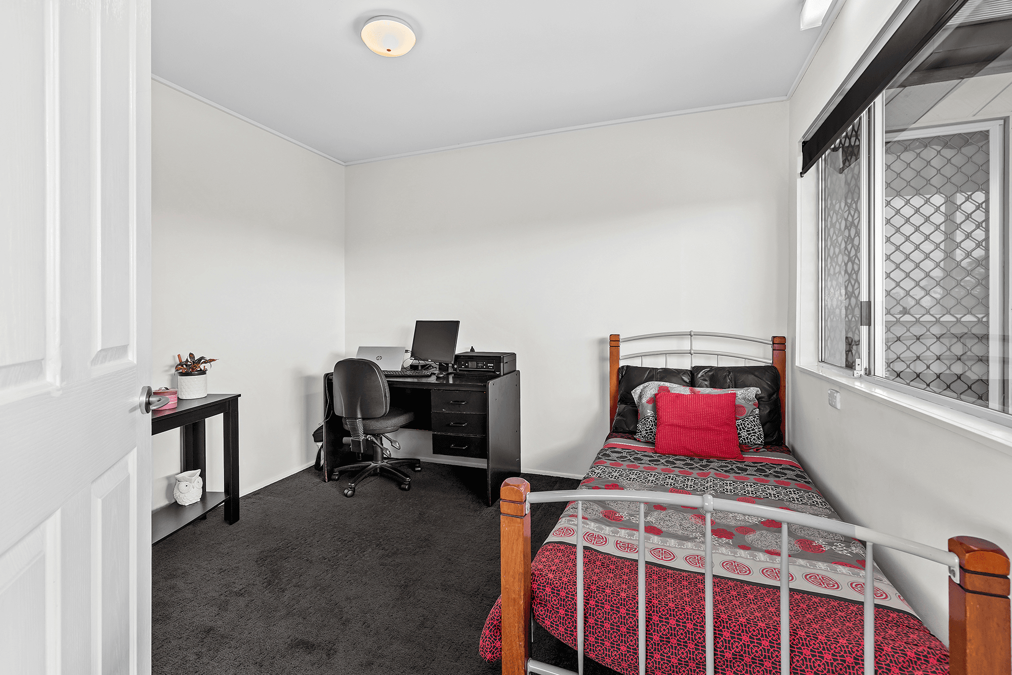 15 Anglia Street, ASPLEY, QLD 4034