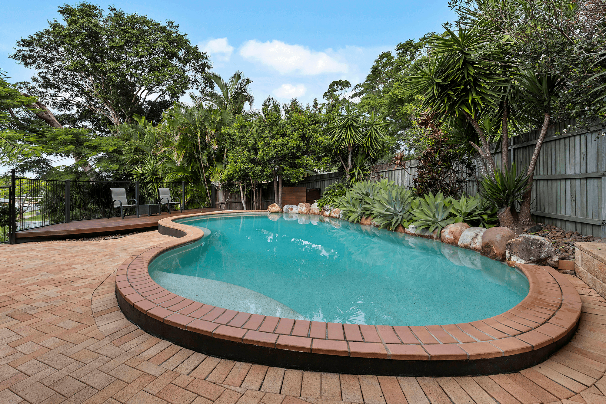 15 Anglia Street, ASPLEY, QLD 4034
