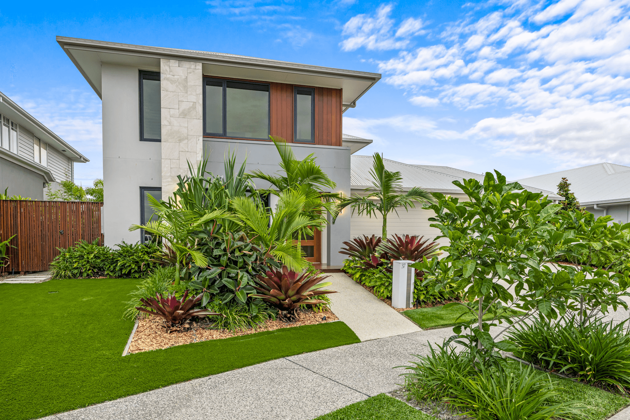 37 Leslie Crescent, Baringa, QLD 4551