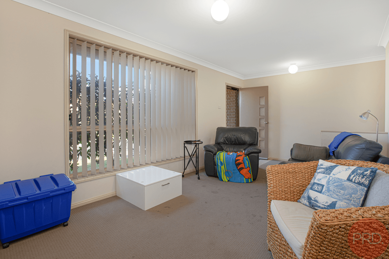 14 Pumphouse Crescent, RUTHERFORD, NSW 2320