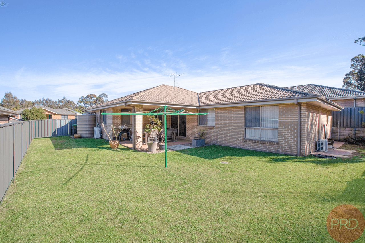 14 Pumphouse Crescent, RUTHERFORD, NSW 2320