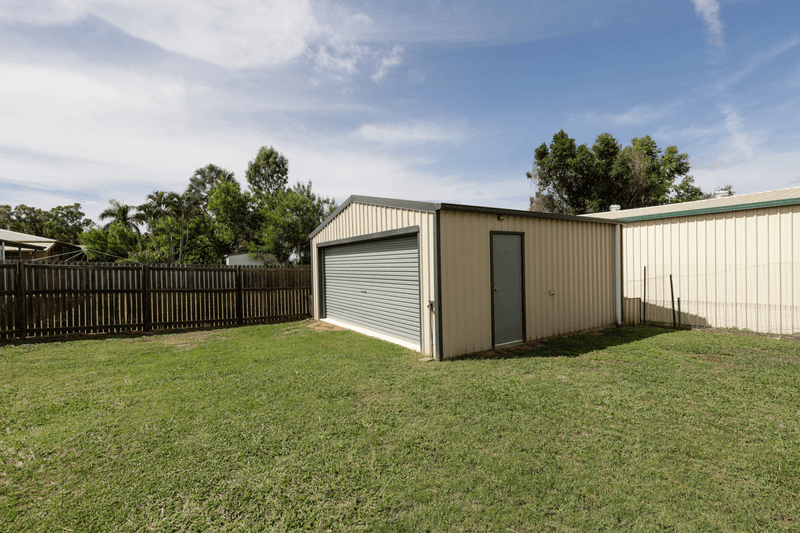 7 Burke Drive, MORANBAH, QLD 4744