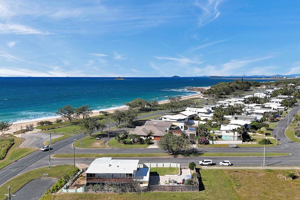 2 South Pacific Avenue, Slade Point, QLD 4740