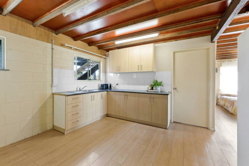 2 South Pacific Avenue, Slade Point, QLD 4740