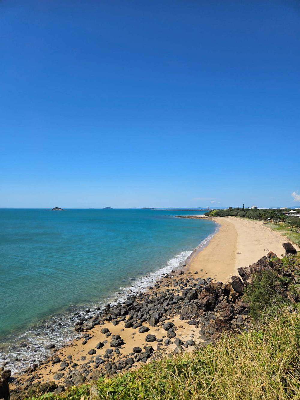 2 South Pacific Avenue, Slade Point, QLD 4740