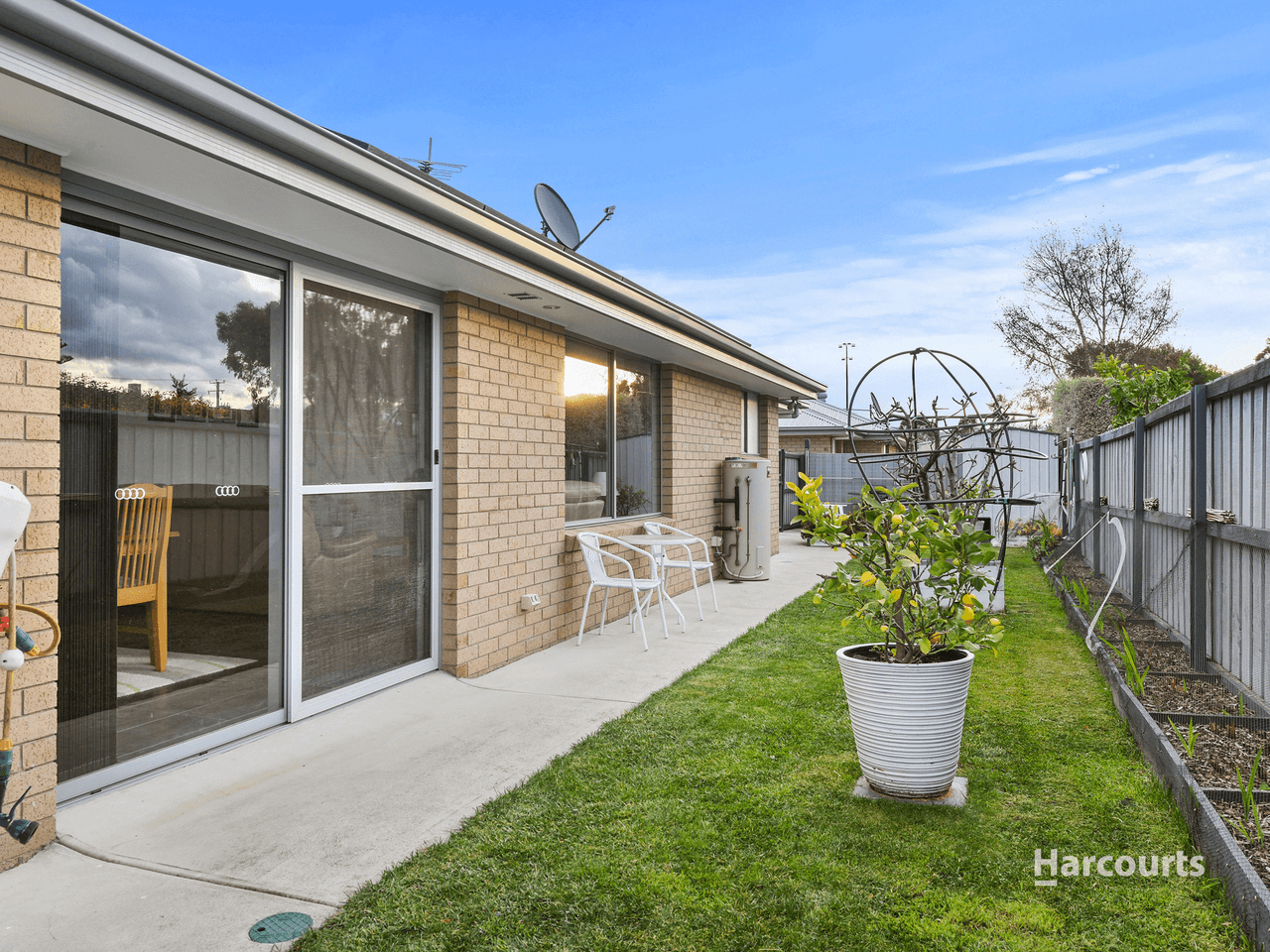 2/7 Walker Street, SORELL, TAS 7172