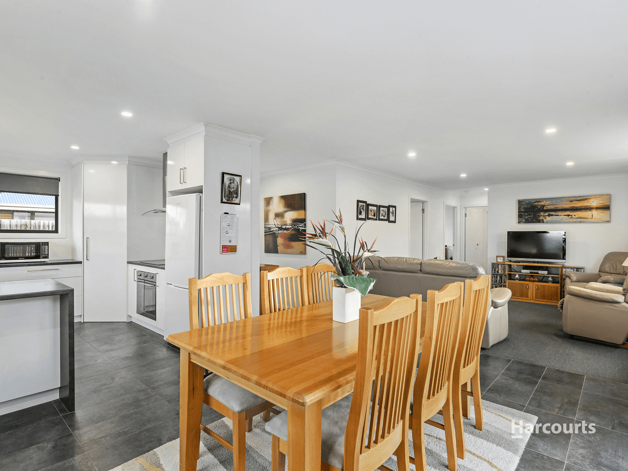 2/7 Walker Street, SORELL, TAS 7172