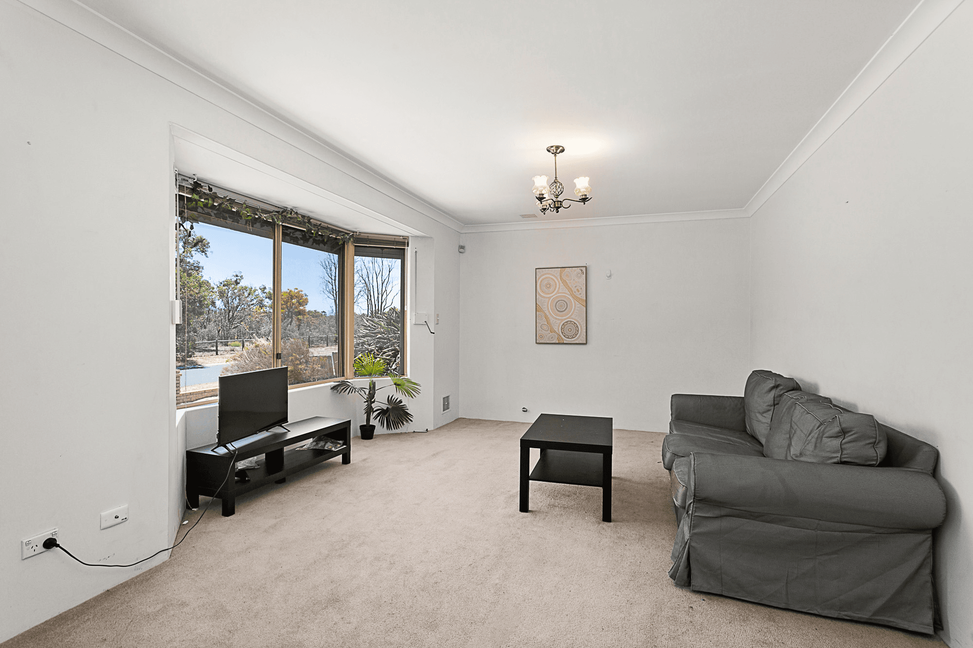 34 Le Grand Gardens, MARANGAROO, WA 6064